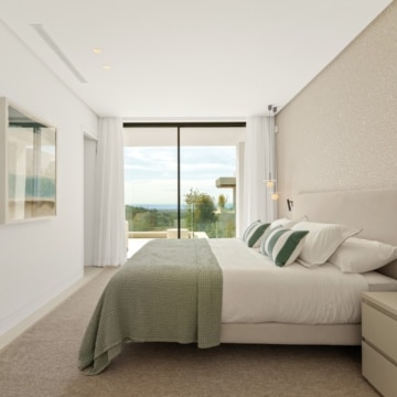 Modern six-bedroom villa situated in the gated community of Lomas de La Quinta, Benahavis Picture 33