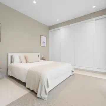 Stunning villa located in the prestigious and highly sought-after El Herrojo, Benahavís Picture 20