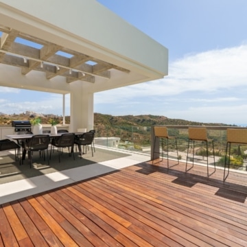 Modern six-bedroom villa situated in the gated community of Lomas de La Quinta, Benahavis Picture 9