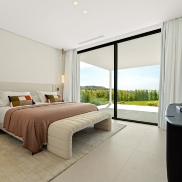 Modern six-bedroom villa situated in the gated community of Lomas de La Quinta, Benahavis Picture 16