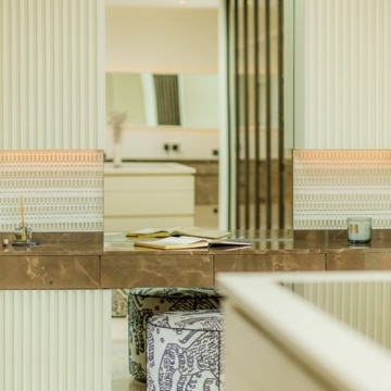 Extraordinary villa with stunning views in the prestigious La Quinta, Benahavis Picture 7