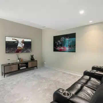 Stunning villa located in the prestigious and highly sought-after El Herrojo, Benahavís Picture 44