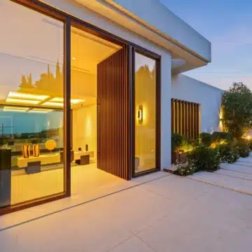 Modern six-bedroom villa situated in the gated community of Lomas de La Quinta, Benahavis Picture 52