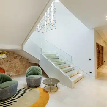 Extraordinary villa with stunning views in the prestigious La Quinta, Benahavis Picture 34