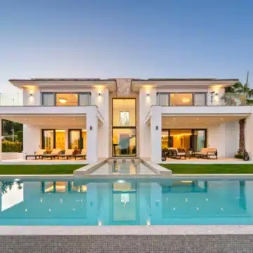 Contemporary villa designed for modern living in La Quinta, Benahavis Picture 52