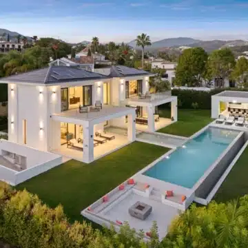 Contemporary villa designed for modern living in La Quinta, Benahavis Picture 57