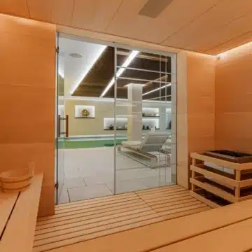 Extraordinary villa with stunning views in the prestigious La Quinta, Benahavis Picture 58