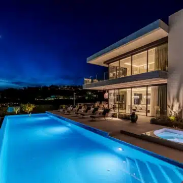 Extraordinary villa with stunning views in the prestigious La Quinta, Benahavis Picture 67