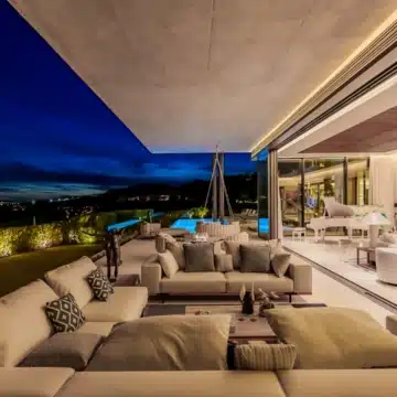 Extraordinary villa with stunning views in the prestigious La Quinta, Benahavis Picture 69