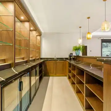 Contemporary villa designed for modern living in La Quinta, Benahavis Picture 8