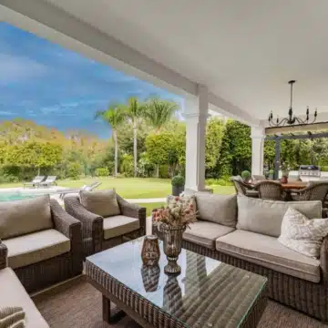 Contemporary villa in the residential neighbourhood of Monte Biarritz, Estepona Picture 10