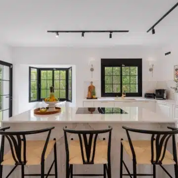 Contemporary villa in the residential neighbourhood of Monte Biarritz, Estepona Picture 8