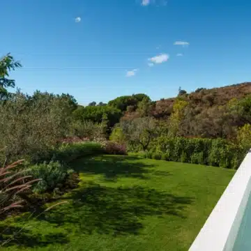 New built villa of 5 bedrooms with breathtaking sea views in Marbella Hill Club, Marbella Picture 22
