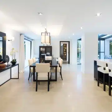 Modern frontline golf villa with uninterrupted golf course and mountain views in Aloha, Nueva Andalucia Picture 5