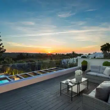 Modern frontline golf villa with uninterrupted golf course and mountain views in Aloha, Nueva Andalucia Picture 23