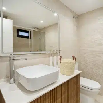 Mediterranean villa in the prestigious enclave of Las Lomas de Nueva Andalucía Picture 29