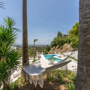 Mediterranean villa in the prestigious enclave of Las Lomas de Nueva Andalucía Picture 35