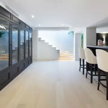 Modern frontline golf villa with uninterrupted golf course and mountain views in Aloha, Nueva Andalucia Picture 20