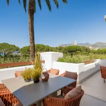 Luxury apartment nestled in an exclusive gated community of Los Monteros palm beach, Marbella Picture 3