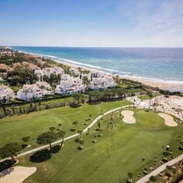 Luxury apartment nestled in an exclusive gated community of Los Monteros palm beach, Marbella Picture 35