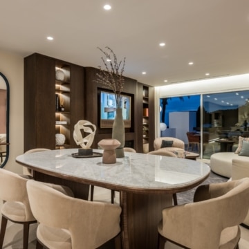 Luxury apartment nestled in an exclusive gated community of Los Monteros palm beach, Marbella Picture 5