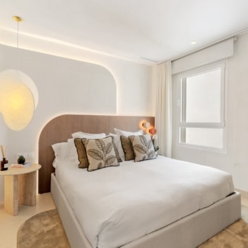 Luxury apartment nestled in an exclusive gated community of Los Monteros palm beach, Marbella Picture 13