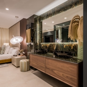 Luxury apartment nestled in an exclusive gated community of Los Monteros palm beach, Marbella Picture 45