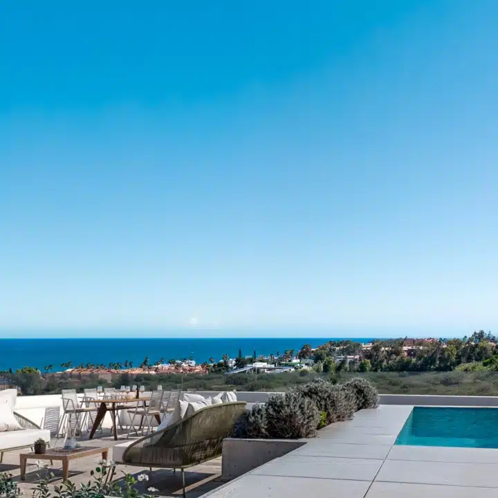 Moon 64 – Groundfloor apartment with private garden and pool in Los Hidalgos, Manilva Picture