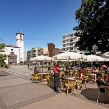 Valley Views – 2 and 3 bedroom contemporary apartments with beautiful sea views in Mijas Picture 50