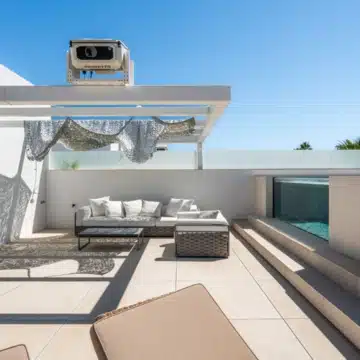 Semi-detached villa with panoramic sea views in the heart of Nueva Andalucía, Marbella Picture 21