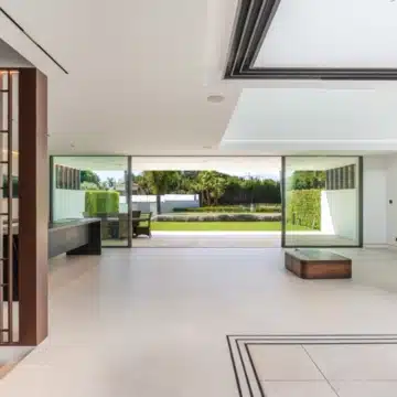 Modern Semi-Detached villa with rooftop pool in Nueva Andalucia, Marbella Picture 1