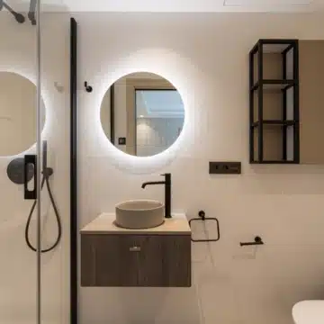 Luxury five bedroom villa within the prestigious Golf Valley of La Cerquilla, Nueva Andalucía Picture 55