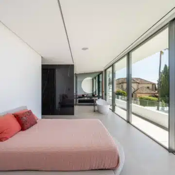 Modern Semi-Detached villa with rooftop pool in Nueva Andalucia, Marbella Picture 9