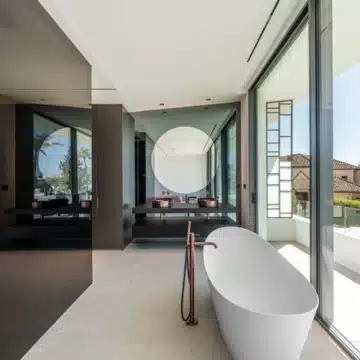 Modern Semi-Detached villa with rooftop pool in Nueva Andalucia, Marbella Picture 10