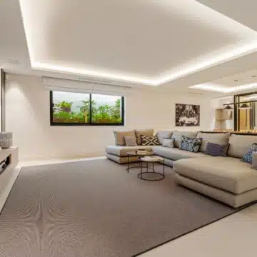 Luxury 5 bedroom villa with sleek architecture in Linda Vista Baja, San Pedro de Alcántara Picture 22