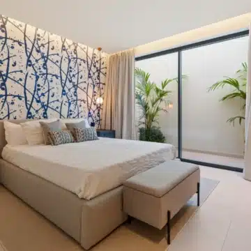 Luxury 5 bedroom villa with sleek architecture in Linda Vista Baja, San Pedro de Alcántara Picture 26