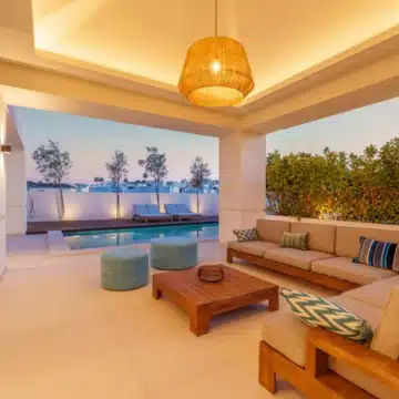 Luxury 5 bedroom villa with sleek architecture in Linda Vista Baja, San Pedro de Alcántara Picture 39