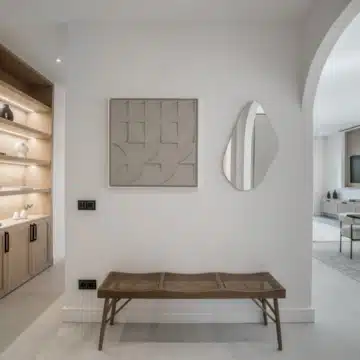 Three bedroom apartment located near the Sierra Blanca mountain range in the prestigious Altos Reales Picture 20
