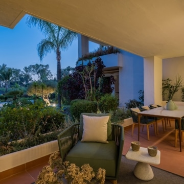 Newly renovated groundfloor apartment in the beachfront community of Bahia del Velerin, Estepona Picture 14