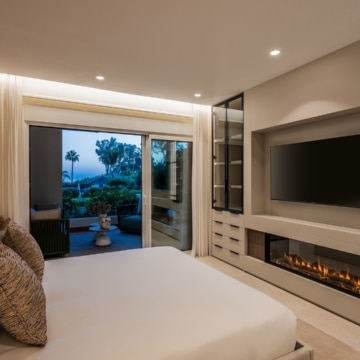 Newly renovated groundfloor apartment in the beachfront community of Bahia del Velerin, Estepona Picture 25