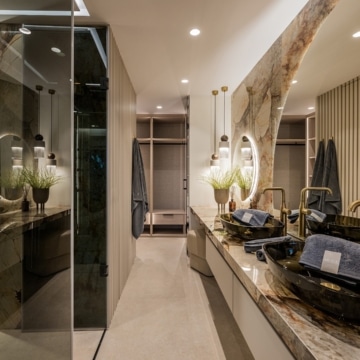 Newly renovated groundfloor apartment in the beachfront community of Bahia del Velerin, Estepona Picture 29