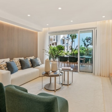 Newly renovated groundfloor apartment in the beachfront community of Bahia del Velerin, Estepona Picture 20