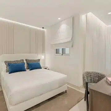 Newly renovated groundfloor apartment in the beachfront community of Bahia del Velerin, Estepona Picture 9