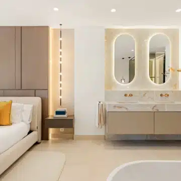 Meticulously renovated beachfront penthouse that epitomizes luxury coastal living in Bahia del Velerin, Estepona Picture 45