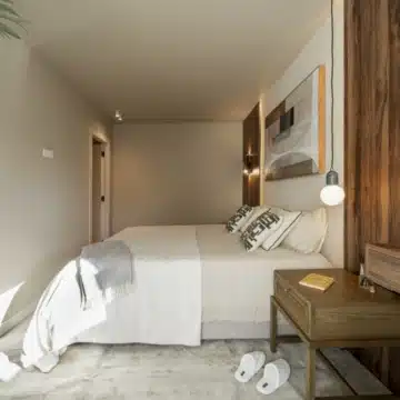 Newly renovated 3-bedroom duplex apartment in La Quinta, Benahavis Picture 5