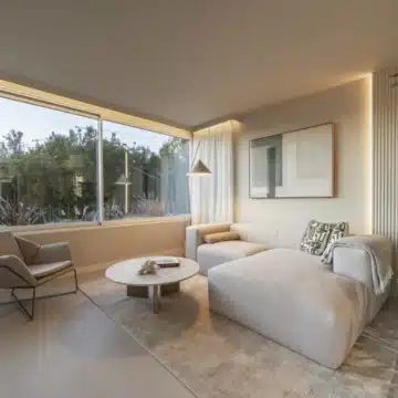 Newly renovated 3-bedroom duplex apartment in La Quinta, Benahavis Picture 1