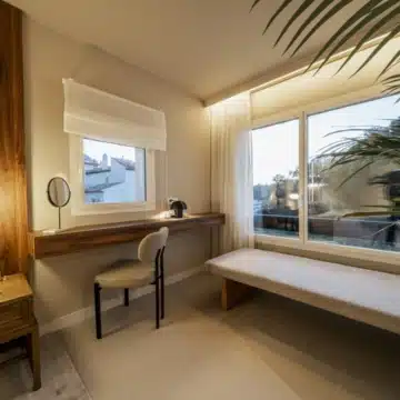 Newly renovated 3-bedroom duplex apartment in La Quinta, Benahavis Picture 41