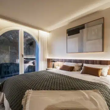 Newly renovated 3-bedroom duplex apartment in La Quinta, Benahavis Picture 42