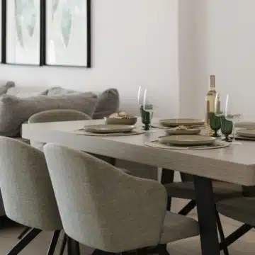 Stunning ground-floor apartment in the highly sought-after community of Azahar de Marbella, Nueva Andalucia Picture 9