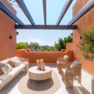 Newly renovated four bedroom duplex penthouse in Nueva Andalucia, Marbella Picture 2